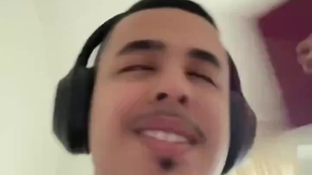 Muslim asylum seeker obtained German passport and mocks Germans: "You are