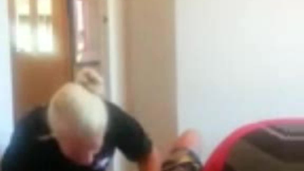 What men find funny that women dont