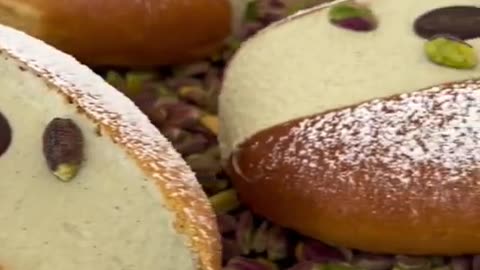 Have you ever eaten a Maritozzo likethis?