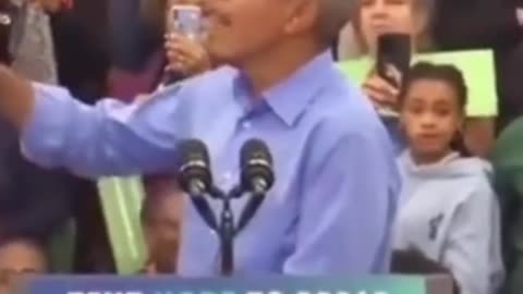 Barack Obama loses control of crowd because America is fed up and America wants Trump!!!