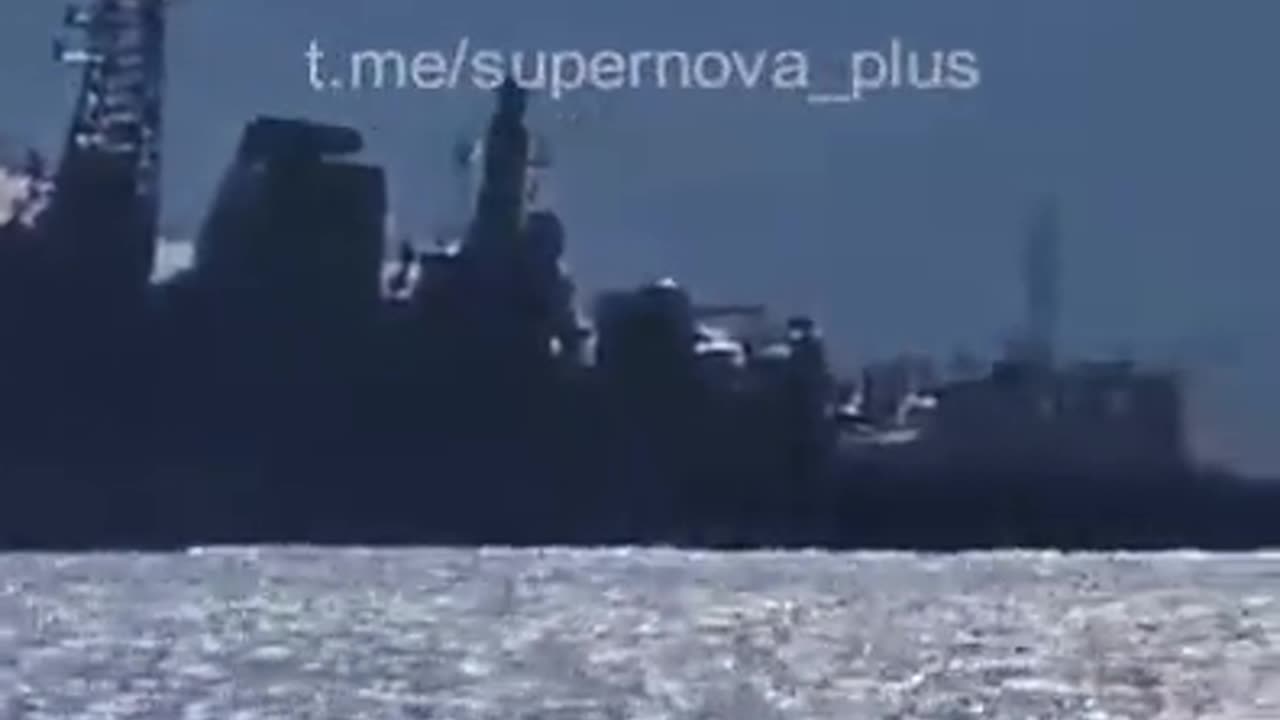 Ukrainian USVs (Kamikaze Sea Drones) attacked the Russian port of Novorossiysk