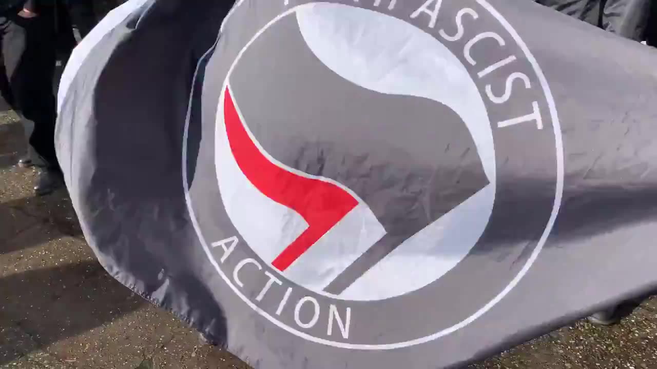 Jan 5 2020 Seattle 1.1 antifa shows up to a conservative event