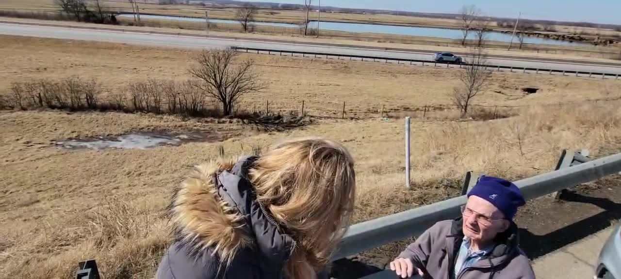 Truckers US Convoy Roadside Oklahoma February 27, 2022