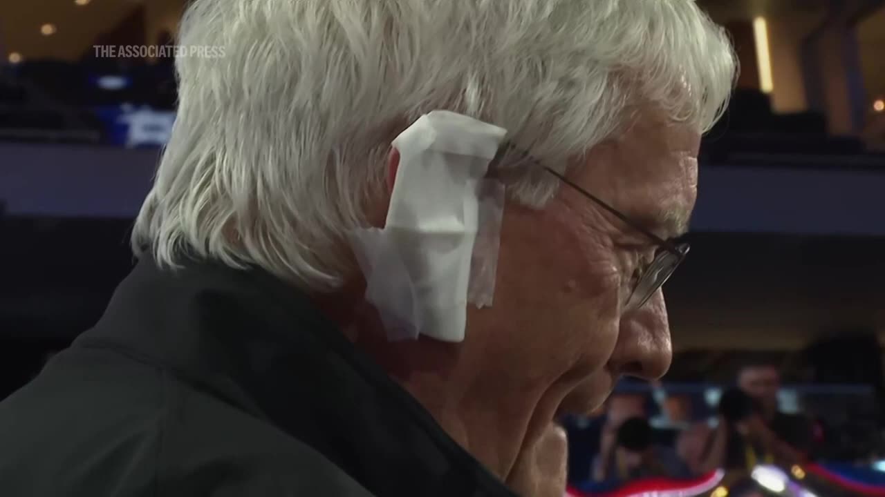 Trump supporters wear bandage on ear 'in solidarity' at RNC.mp4