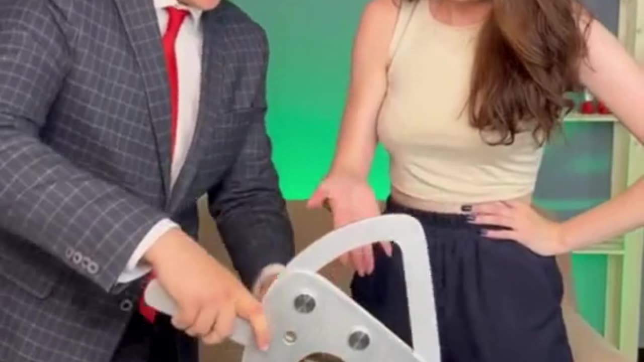 The Astonishing Chinese Side Arm Cutter Magic Trick! 🎩✂️🤯
