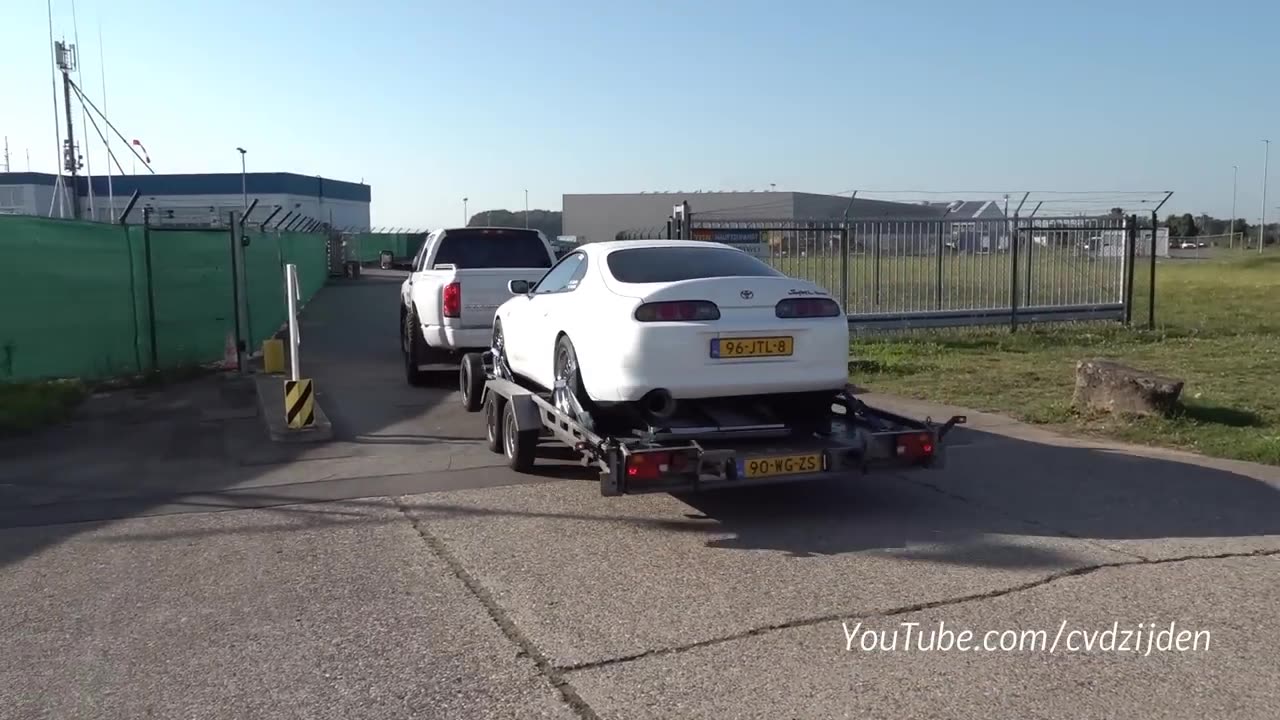 Toyota supra turboVS Ferrari