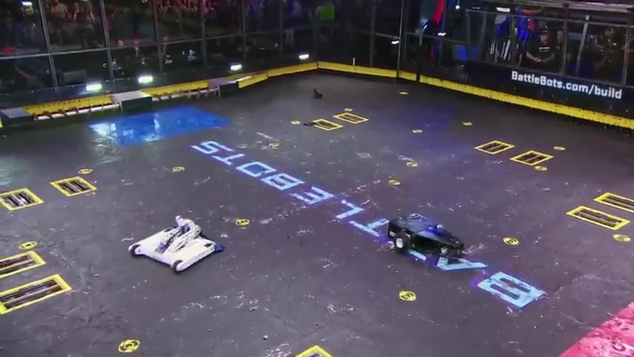 All The Knockouts From World Championship 4 - BattleBots