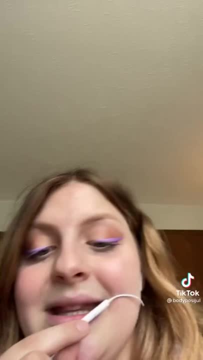 Unhinged Liberal Explains Why She Hates America