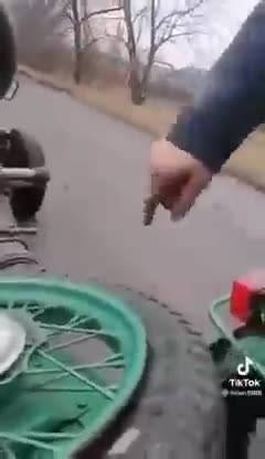 Ordinary uncles take weapons from the Russian invaders!