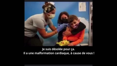 Père furieux car son fils de 7 ans ait été admis à l'hôpital pour une myocardite, post-vaccin-C-19