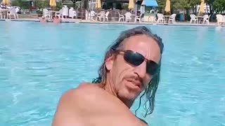 Peacehookin at the pool