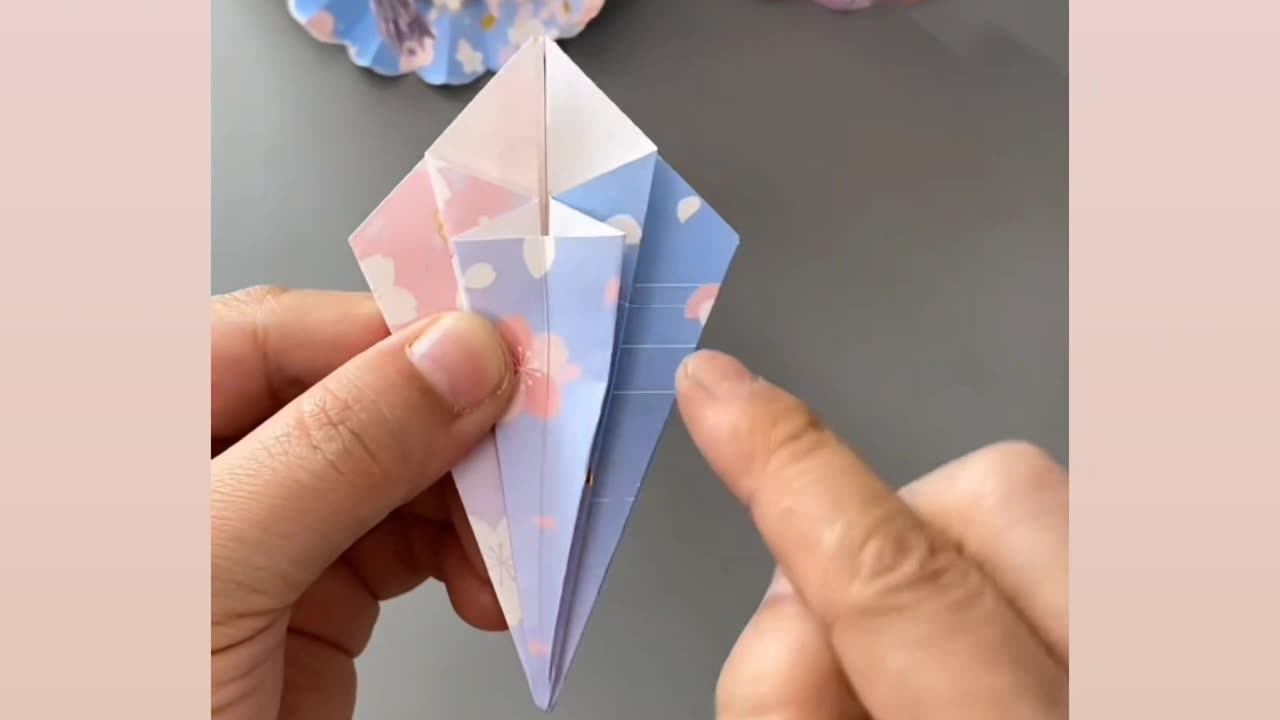 How to make umbrella use paper