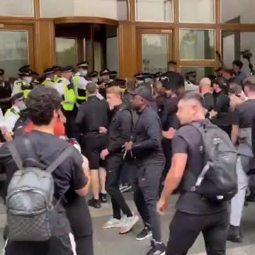 UK: London, Police and Pro choice of own body freedom protesters fight