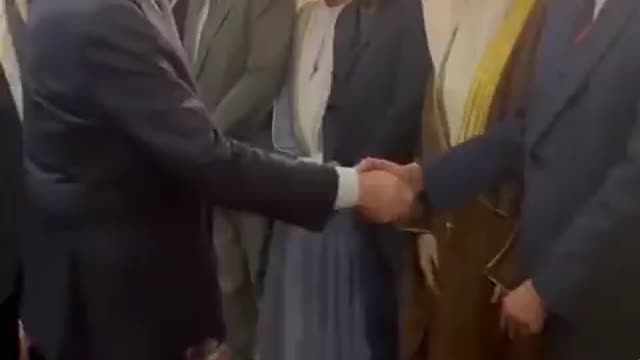 Russian Foreign Minister Lavrov, earlier today in Cairo, shook hands with various representatives from 22 Arab countries