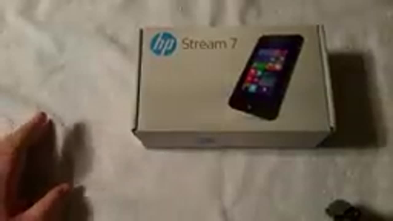 HP Stream 7 Tablet Unboxing [eg-3c1lfcGQ-1]