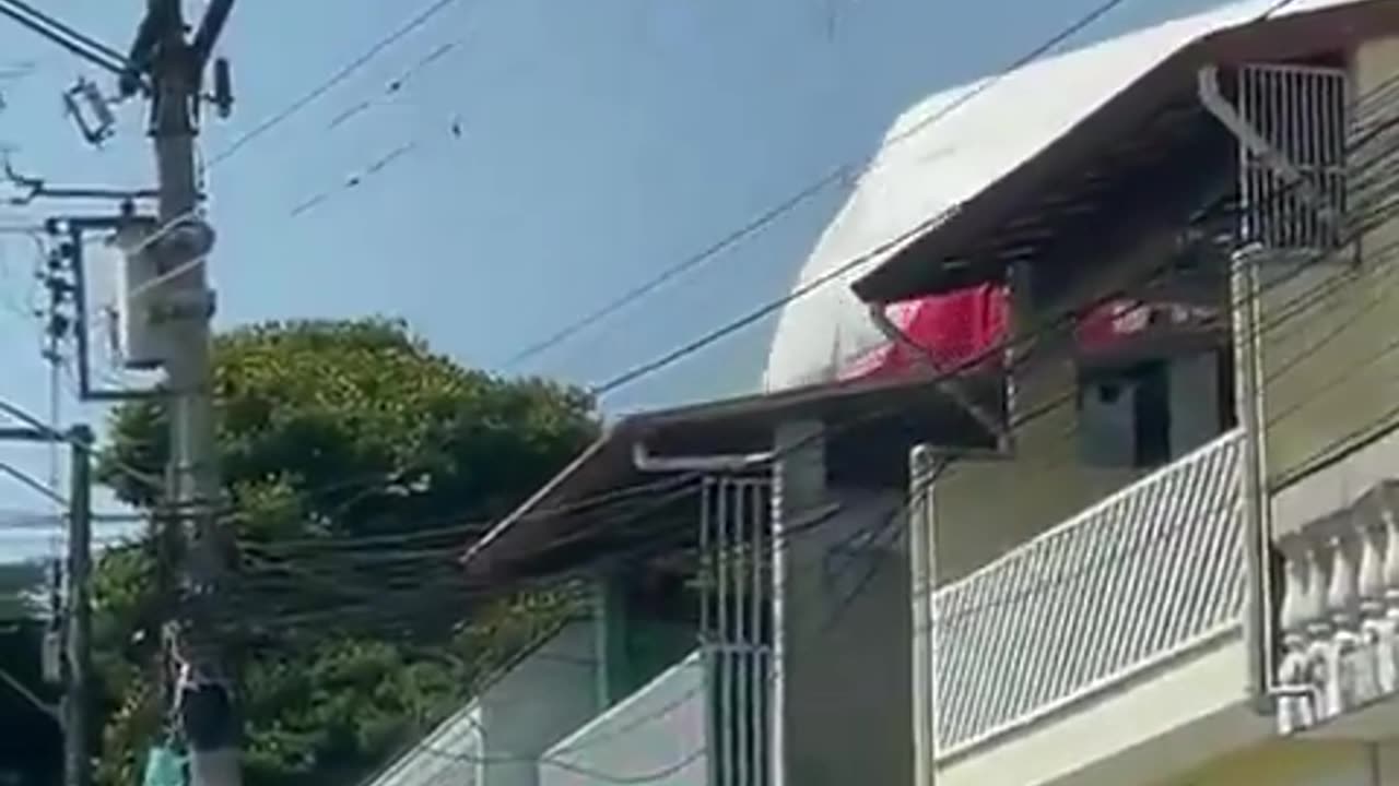 Blimp Crashes Into Power Lines In Sao Paulo, Brazil