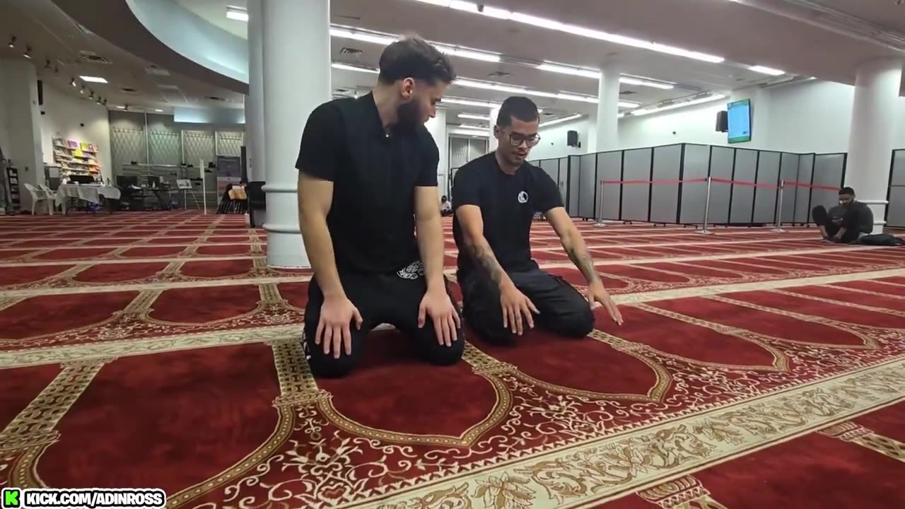 Sneako teaches Adin Ross who is Jewish how to pray in a Mosque