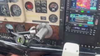 Be36 bonanza landing