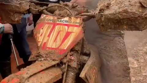 Mud Bike Racing