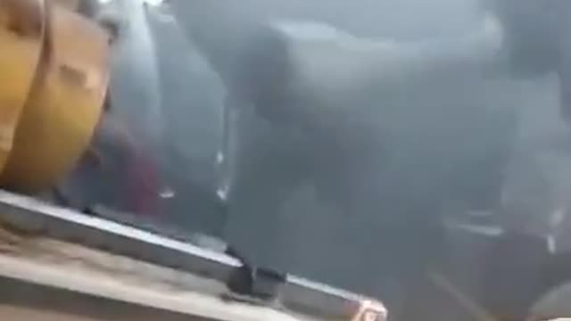 Ukrainian soldier speaks English (at the end!)