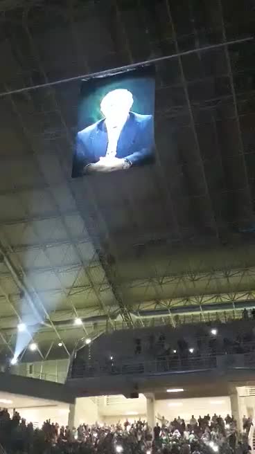 Pavlos Giannakopoulos at OAKA's roof