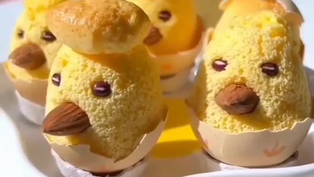 Meet this cute chef🤣