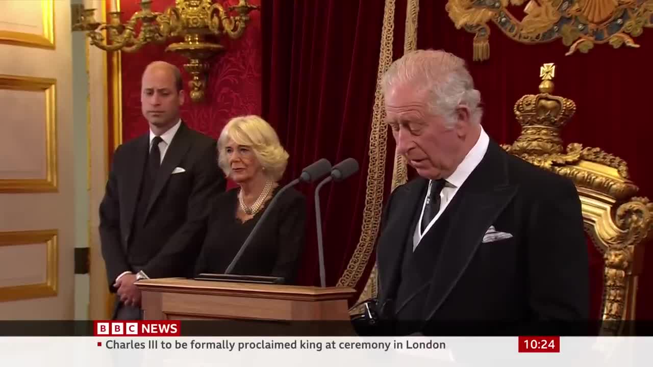 Charles III swears oath in historic televised proclamation ceremony @BBC News - BBC