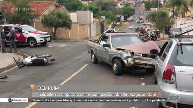 Traficantes atropelados e preso pela polícia