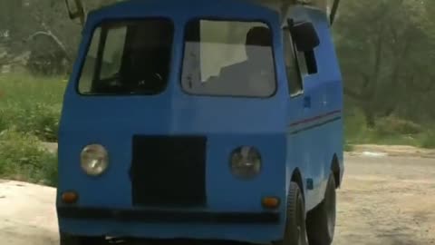 Behold: Syria's first solar-powered car...