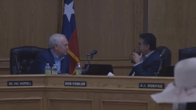 Uvalde school shooting_ Parents call for superintendent's firing