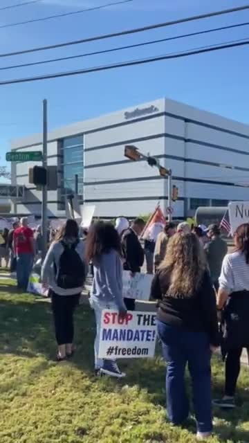 Protestors Chant "Let's Go Brandon" Outside Of Southwest Airlines Headquarters