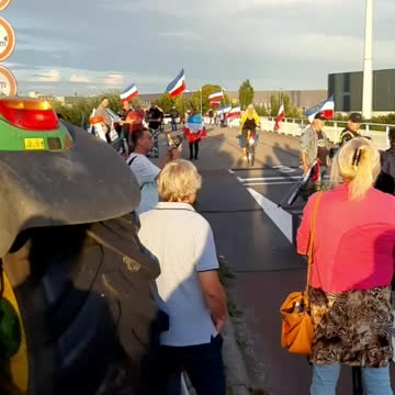 Netherlands: Flag rally on highway A4 (Sept 9, 2022)