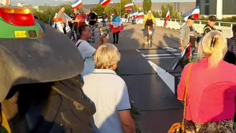 Netherlands: Flag rally on highway A4 (Sept 9, 2022)
