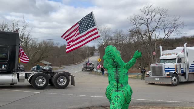 The People’s Convoy rolling out