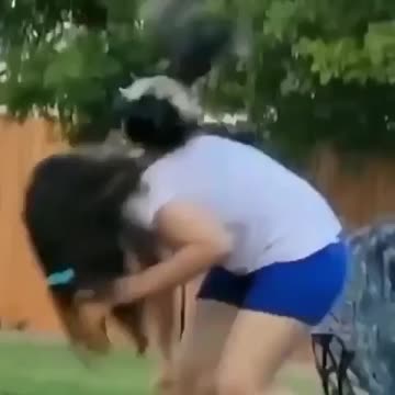 Mortal Kombat Chicken (attacks lady)