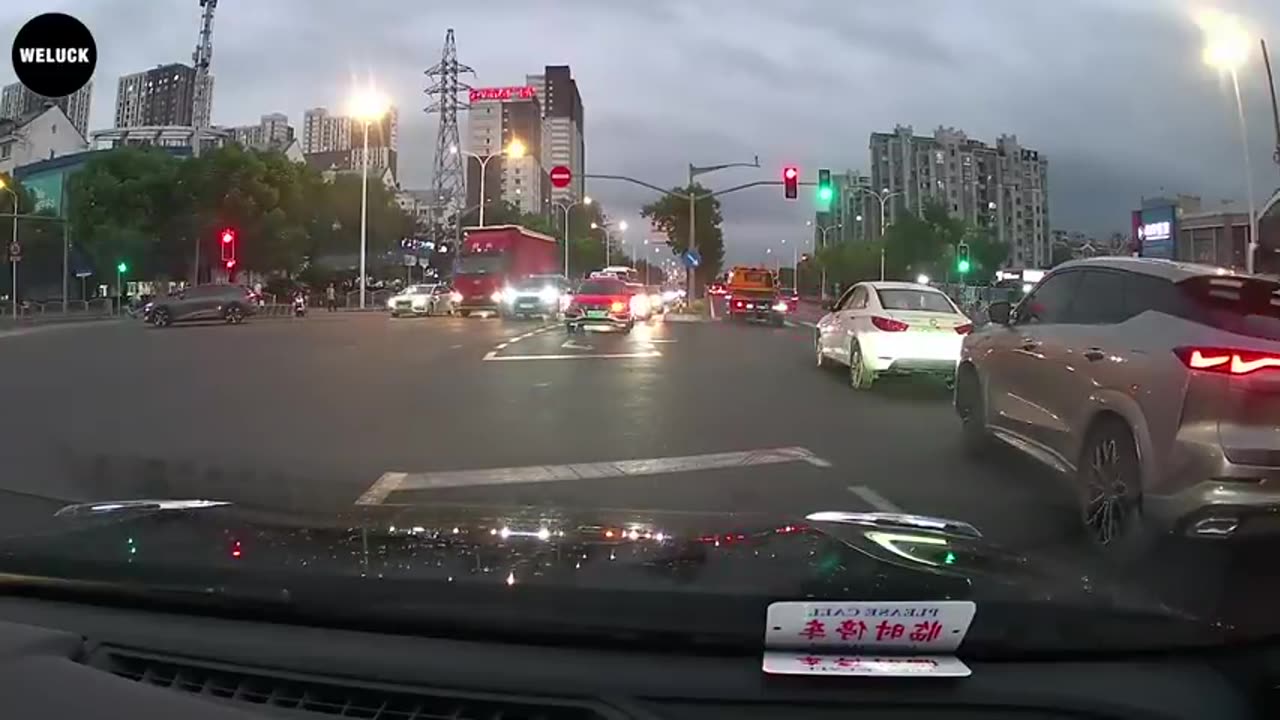 Shocking And Devastating of Idiots In Cars And Road Rage