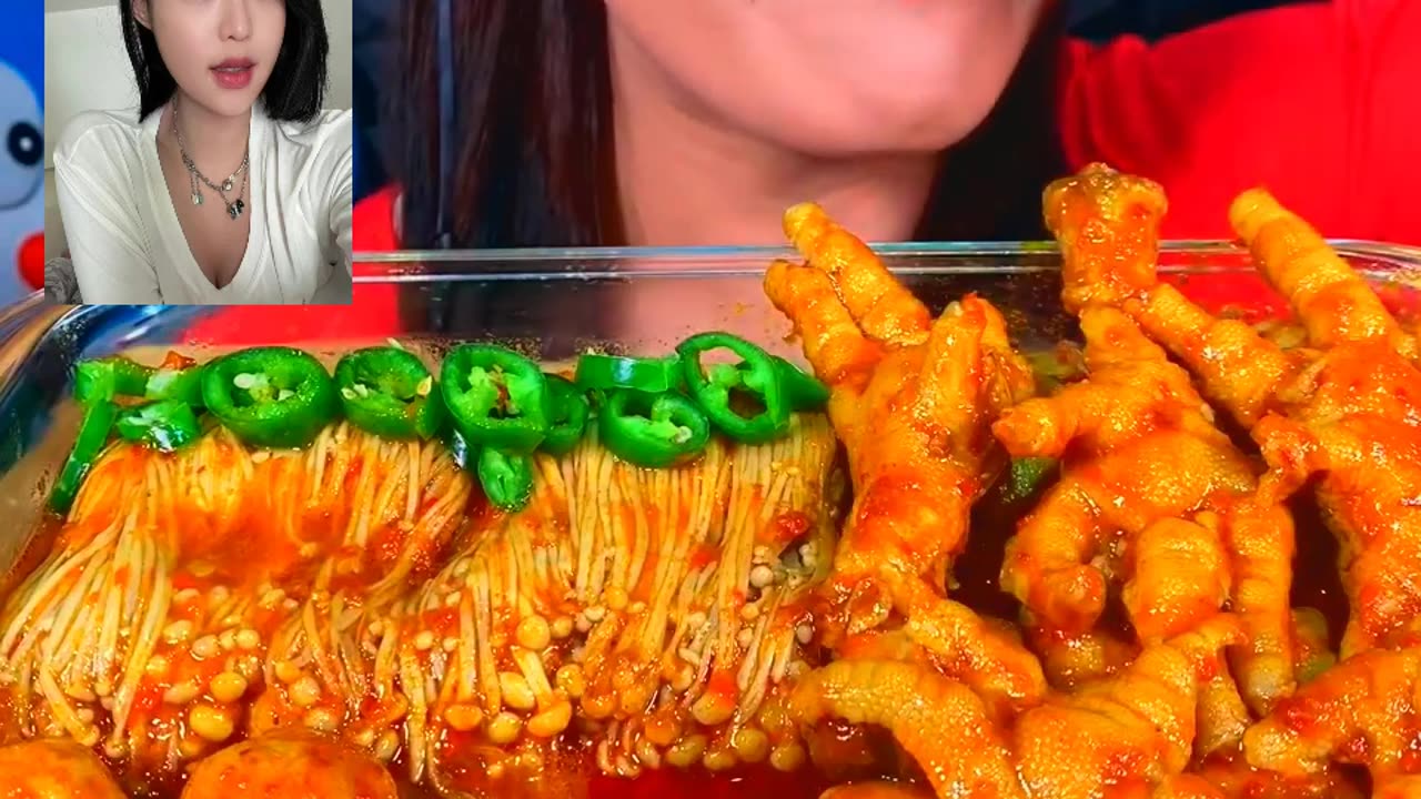 SPICY MEATBALL CHICKEN FEET ENOKI MASSIVE #eating #food #cooking #reels #trend #fyp #asmr (2)