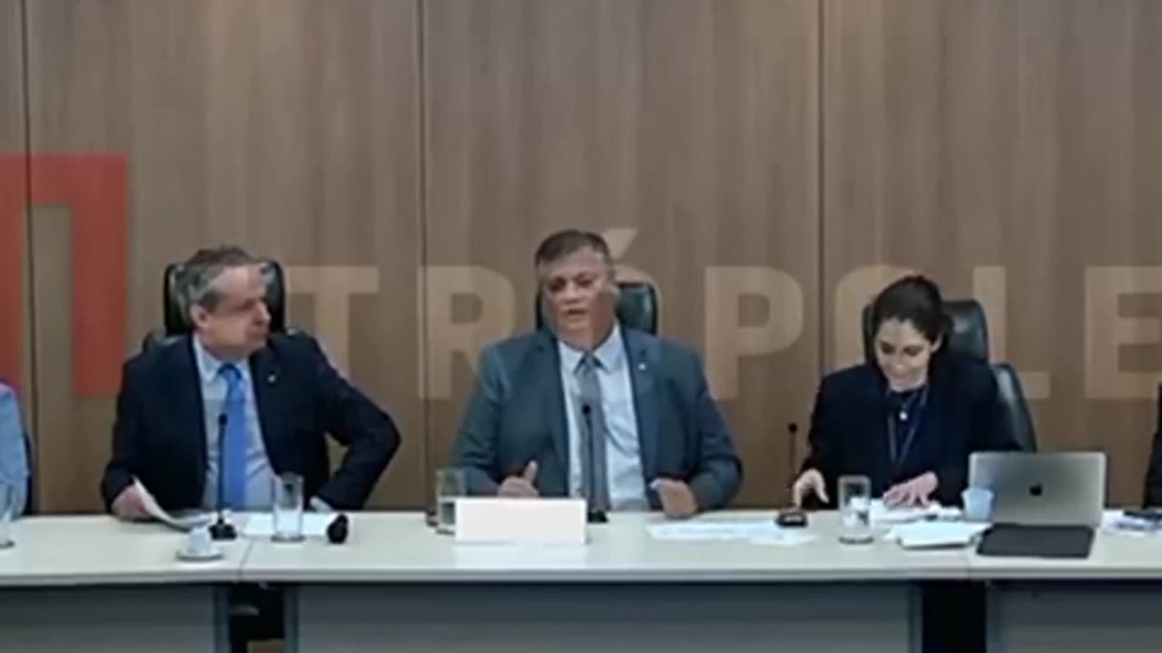 DITADURA E CENSURA NO BRASIL