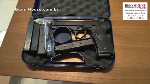 Entrega de Glock e Beretta