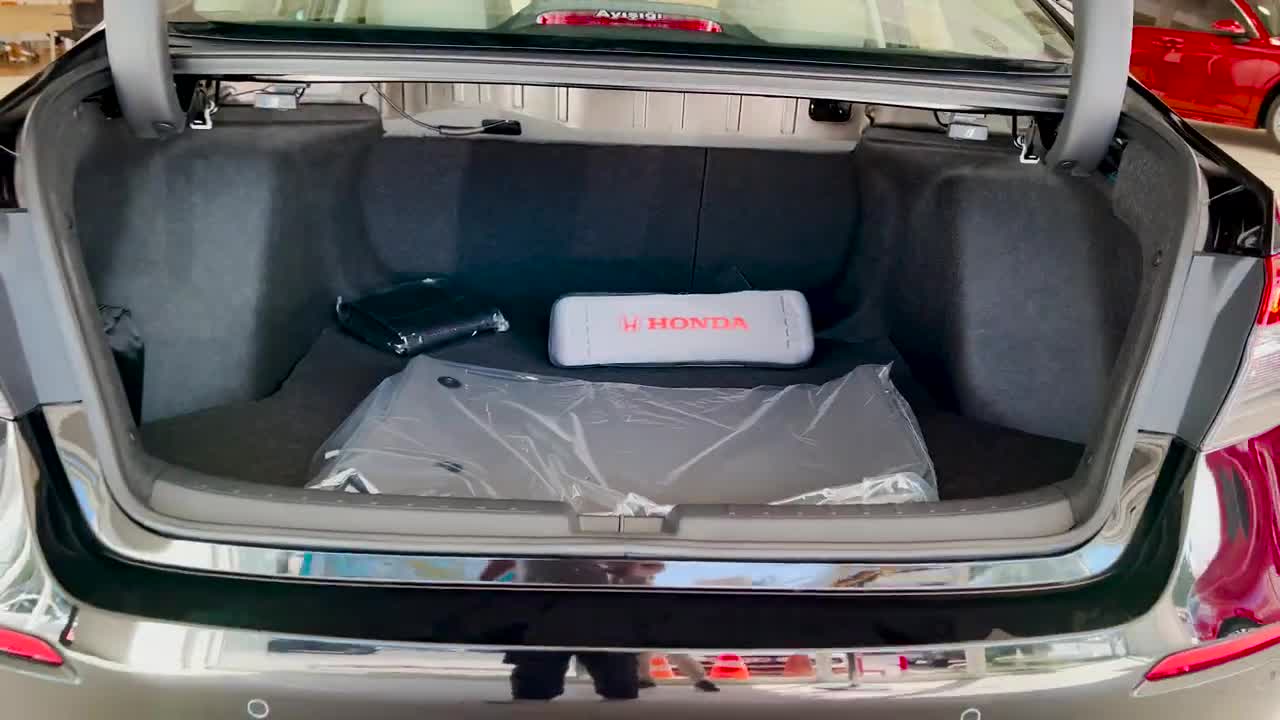 Honda Civic Sedan 2022/2023 - Exterior and interior details-15