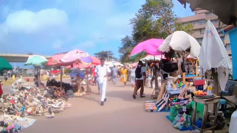 EXPLORING AROUND CIRCLE & TWO GUYS WERE FIGHTING ON THE STREET MARKET IN ACCRA