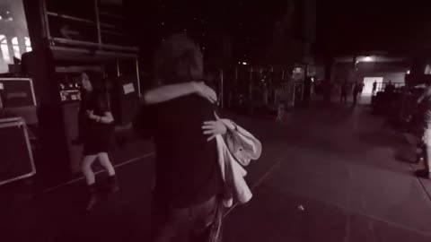 ASKING ALEXANDRIA - Moving On (Official Music Video)