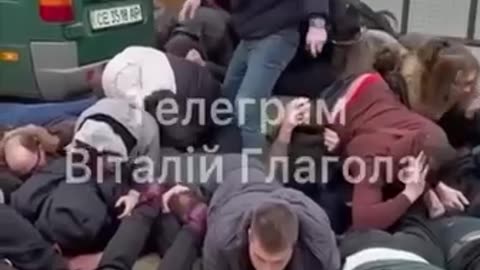 Ukrainian border guards caught 34 mobilization evaders