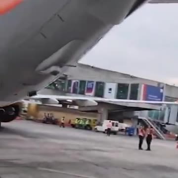 Airplane damage caused by two planes colliding at Brazil airport
