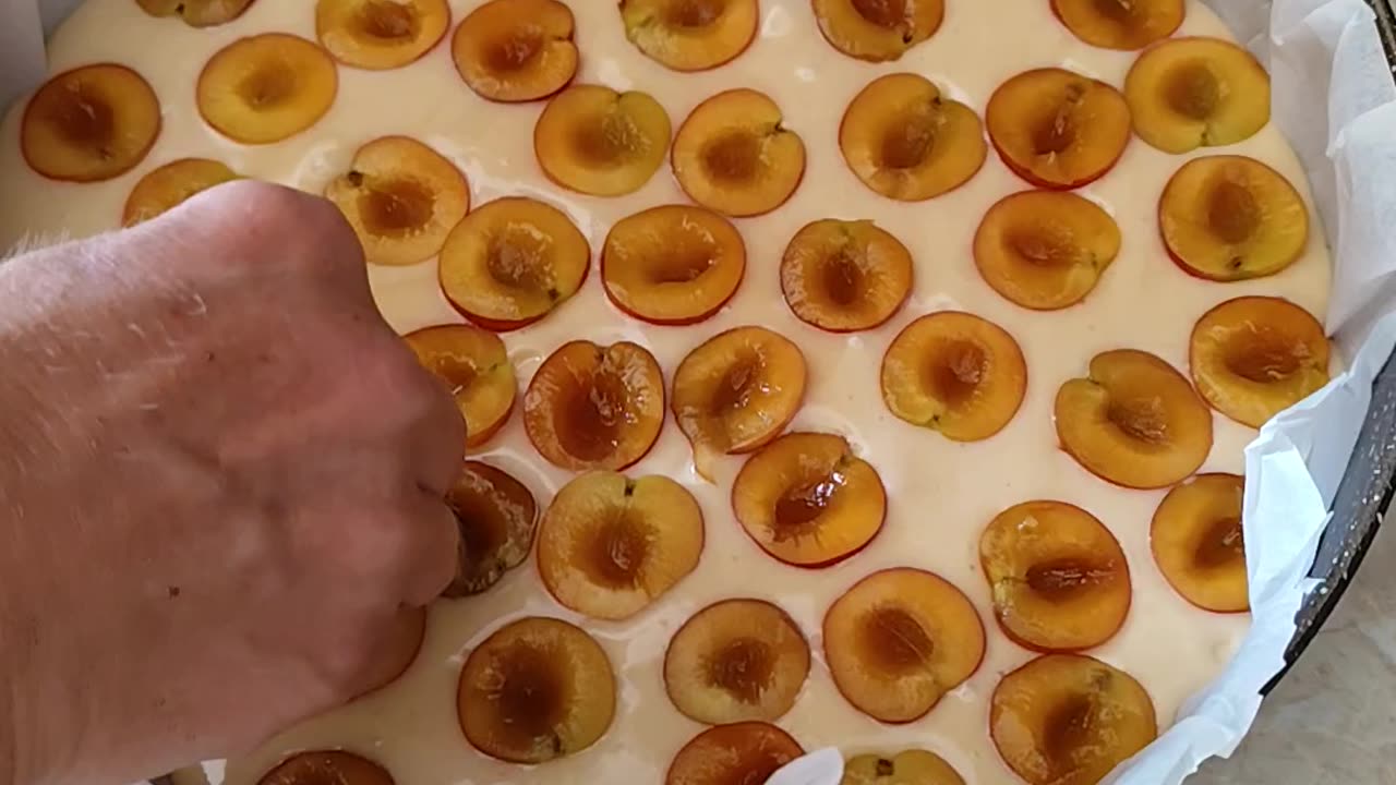 Fruits peel down on cake and cinamone with sugar on top