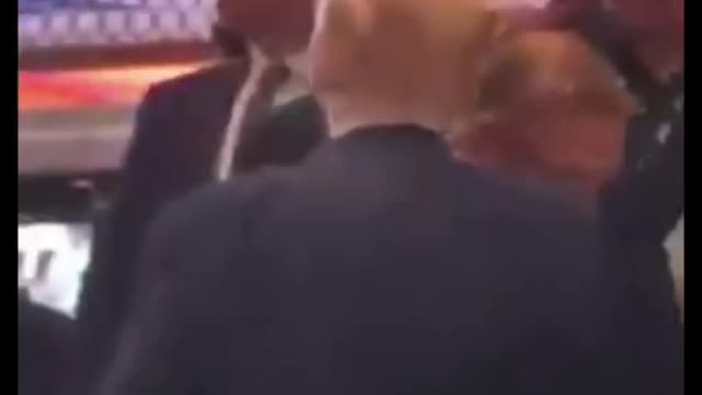 Former President trump greeted with a loud cheers at UFC