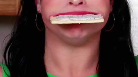 Will it fit!? Challenge time for mouth gape record-breaker: by Sam Ramsdell