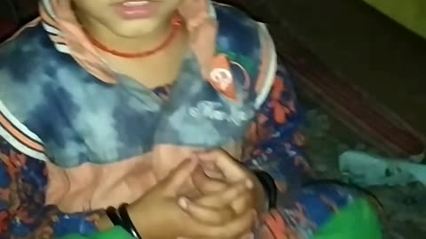 Little girl Allah Hu Allah is speaking 😂