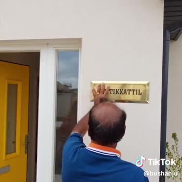 📍Limerick, Ireland Another house bought up by Indians. Our tiny island is being