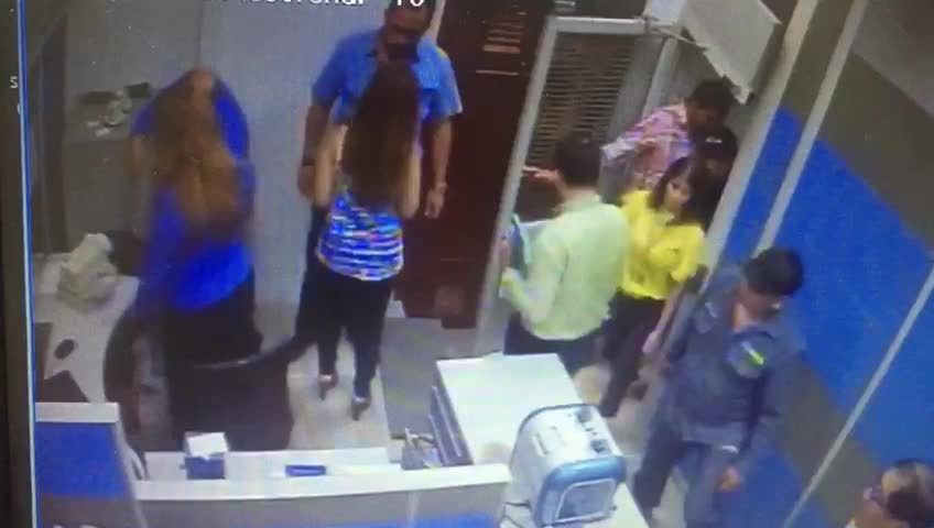 Cruce de versiones por suspensión de trabajadores